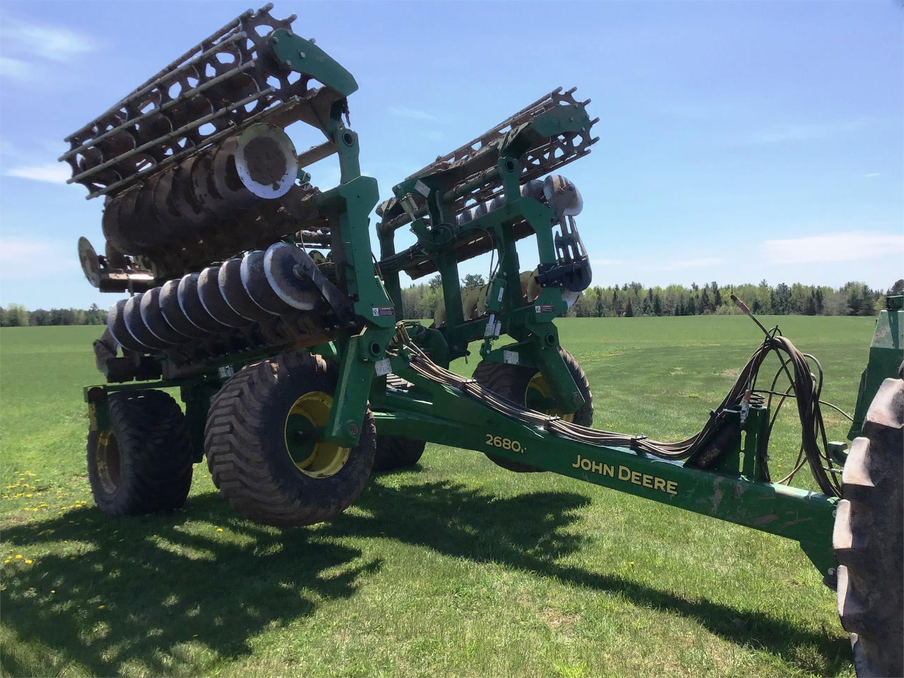 2022 John Deere 2680H Speed Disc – 26’ Working Width